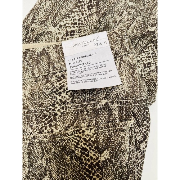 Westbound Woman Size 22W Brown Python Snake Print 5-pocket Slimming Jeans Pants - Picture 11 of 11